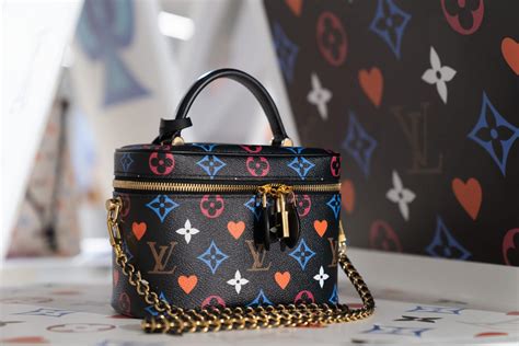 louis vuitton louvre 2021|louis vuitton handbags.